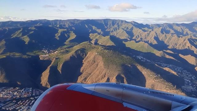 Landing at Tenerife North Airport, where the World's worst air disaster took place смотреть онлайн