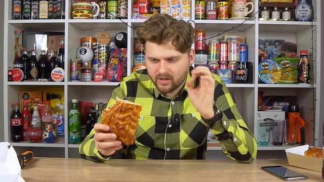 Самая быстрая доставка ЗА 19 МИНУТ / Обзор доставки пирогов Штолле смотреть онлайн