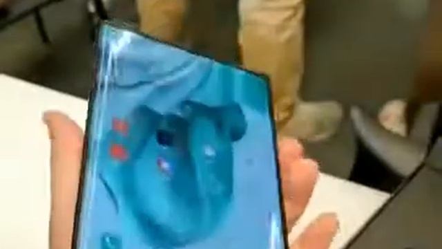 Компания Oppo выпустила первый в мире телефон со сворачивающимся экраном Как тебе такое, Apple? смотреть онлайн