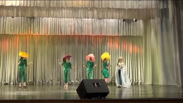 Спектакль Веснушка смотреть онлайн