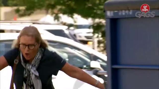 Gags | 2022 NEW BEST Compilation #1 / Лучшие розыгрыши 2022 | Часть #1 смотреть онлайн