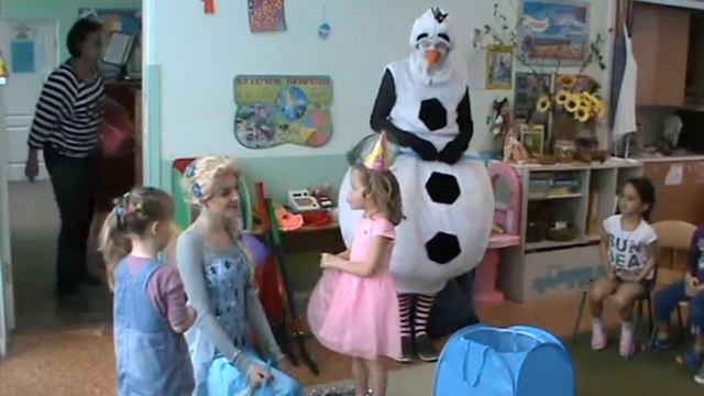 Холодное Сердце (Часть-1)7.04.2017 День Рождение Виктории ! смотреть онлайн