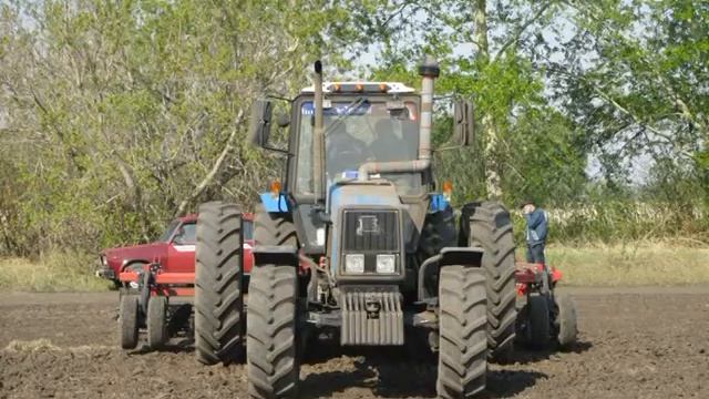 Визитка профессии Тракторист-машинист с/х производства (КГБПОУ "Ребрихинский лицей ПО") смотреть онлайн