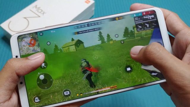 Free Fire Max in Xiaomi Mi Max 3 (Hand Cam) смотреть онлайн