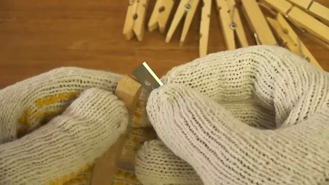 7 КЛЁВЫХ ЛАЙФХАКОВ С ПРИЩЕПКАМИ смотреть онлайн