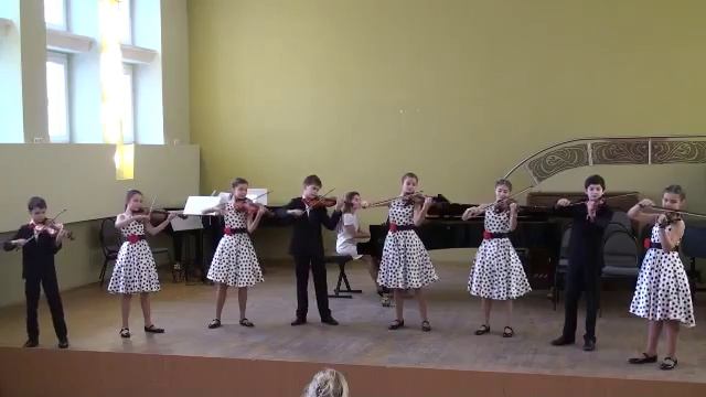 J.Brahms - Hungarian Dance No.5. И.Брамс "Венгерский танец №5" Исполняет ансамбль "Камертон" смотреть онлайн