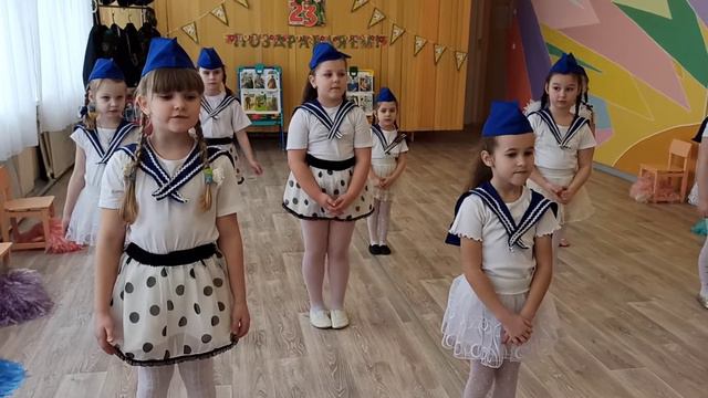 Поздравляем наших пап смотреть онлайн