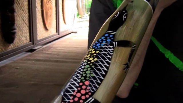 "Trek To Woop Woop" Eucalyptus Didgeridoo by Paul Bong смотреть онлайн