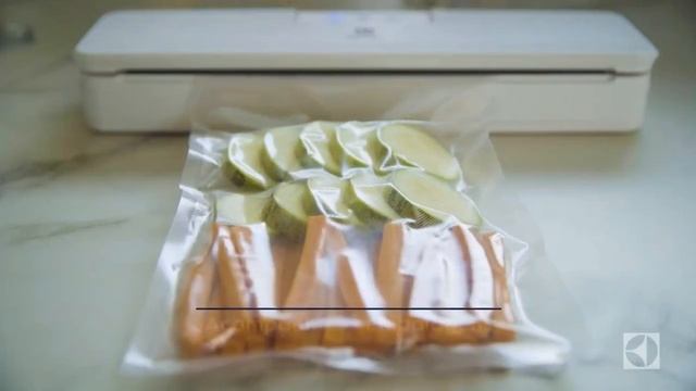 Seladora a vacuo Electrolux - Máquina de Embalar a Vácuo - Seladora a Vácuo doméstica Electrolux смотреть онлайн