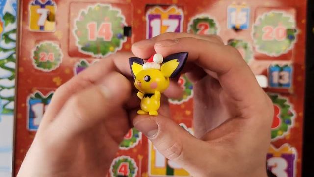 *Day 23* - 2022 Pokémon Deluxe Holiday Calendar Countdown! смотреть онлайн