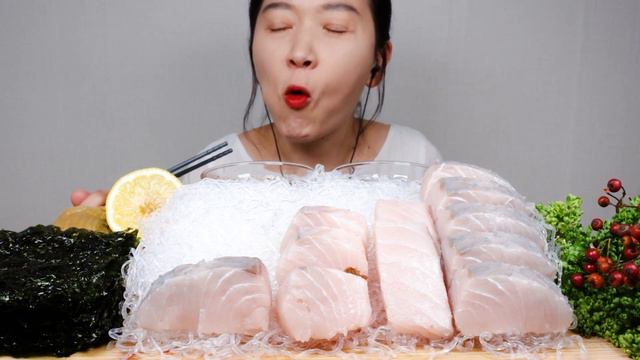 두툼하게 썰어도 사르르 녹는 삼치회 리얼사운드 먹방 ASMR SPANISH MACKEREL SASHIMI MUKBANG EATING SOUNDS NO TALKING | NAJIN смотреть онлайн