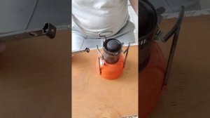 Разжигаю примус Шмель 1 производства СССР