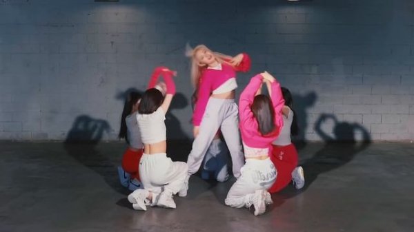 [IVE - LOVE DIVE] Dance Practice Mirrored