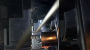 Как снять штекер прикуривателя w203