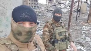 Наши парни тролят хохлов