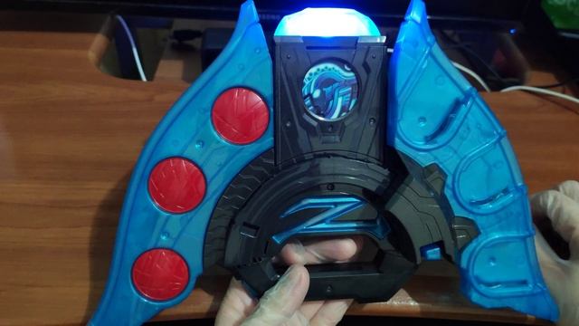 ULTRA Z RISER - ULTRAMAN Z ALPHA EDGE ULTRA MEDALS REVIEW