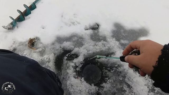 Зимняя рыбалка в конце ноября. Первый лёд 2020-21. смотреть онлайн