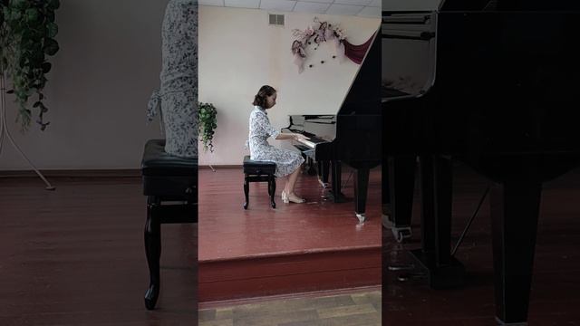 М. Клементи Этюд № 2  фа мажор.( Gradus Ad Parnassum) исп.Корнилова Серафима