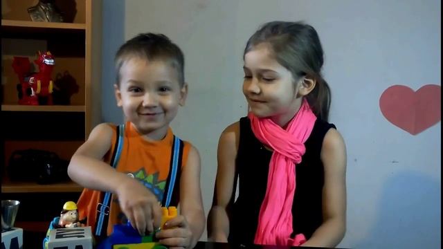 Дети говорят смешно. Почему трава зеленая? Профессор Ваня пытается ответить. смотреть онлайн