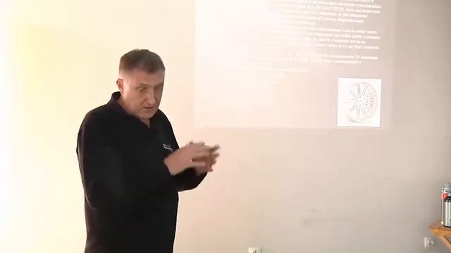 Правильная мойка, очистка дисков и выхлопныой трубы автомобиля смотреть онлайн