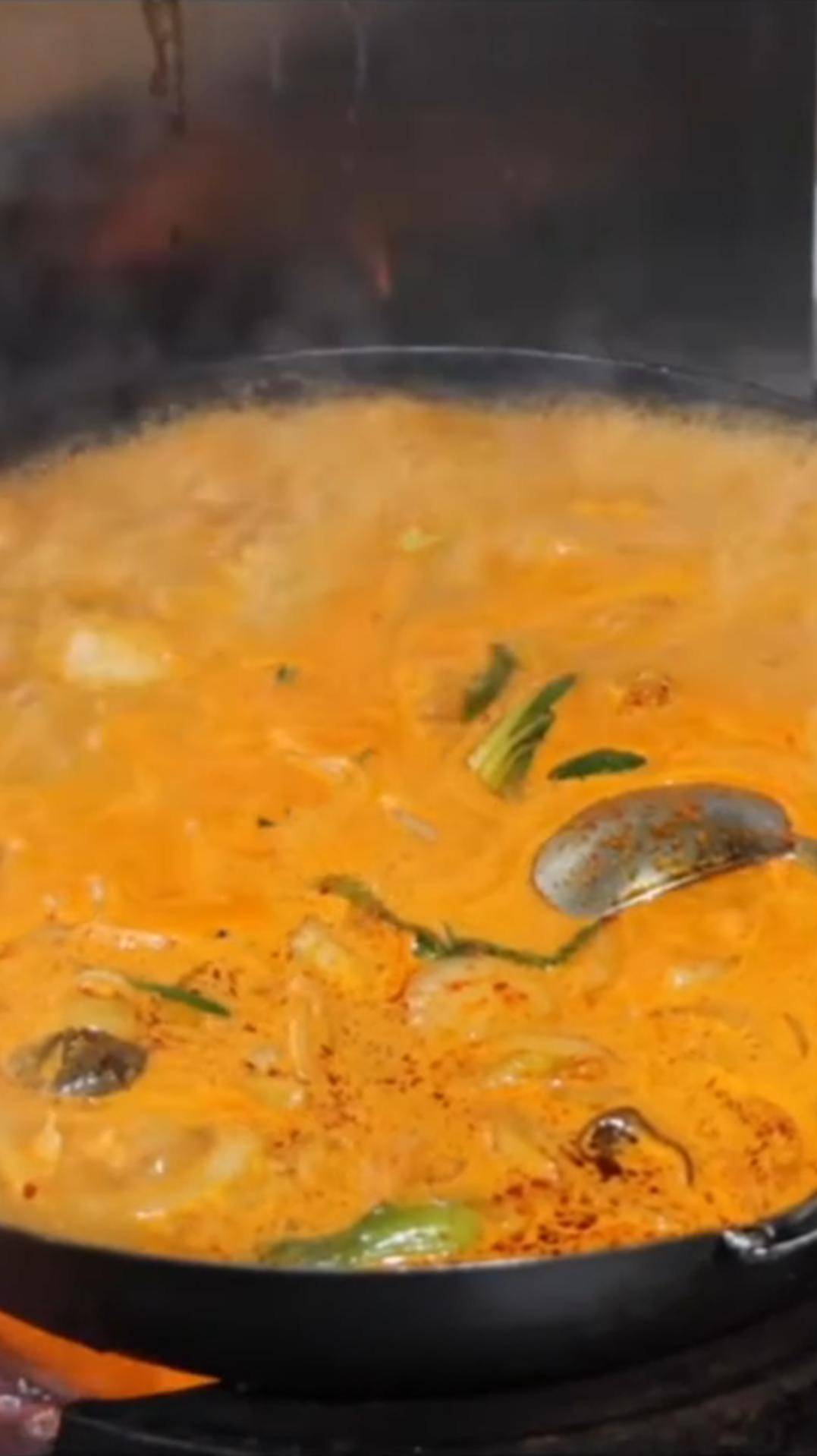 Суп в стиле Том ям #shorts #томям #суп смотреть онлайн