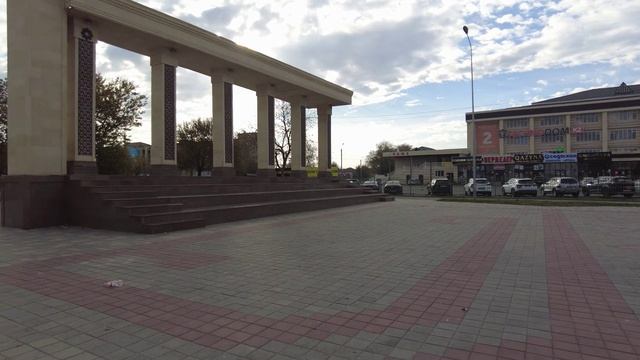 Воскресная прогулка по городу Тараз смотреть онлайн