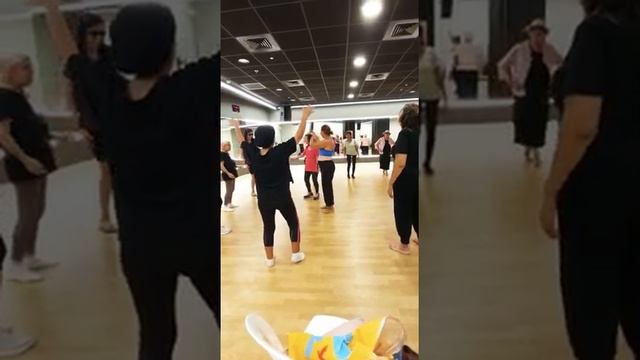 Belly dance workout. Oriental class | Танцы Живота. Урок Восточного танца | שיעור ריקודי בטן смотреть онлайн