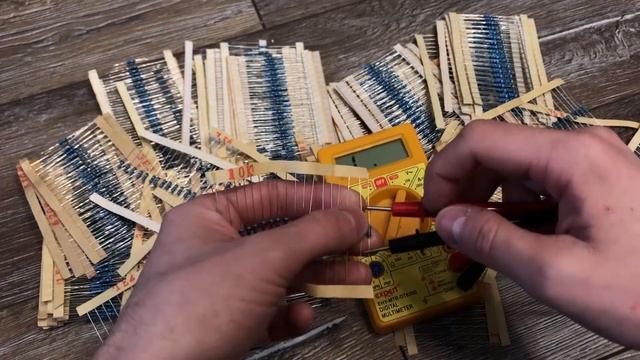Metal film resistors 1/4W 0.25W 1% (2600pcs, 130 values) - Aliexpress unboxing (Quick Look) смотреть онлайн