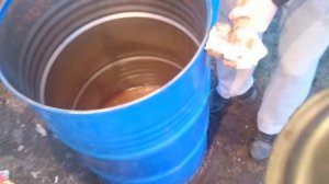 как за 10 мин вырезать дно у металлической бочки?!