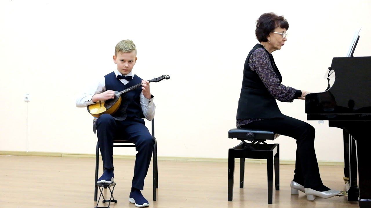 Егор Вашурин Е.Мецекапо "Марш-Париж" смотреть онлайн