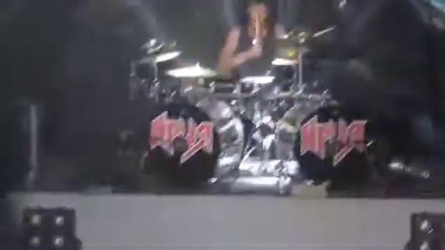 Барабанное соло Максима Удалова (21.04.2017) в Твери смотреть онлайн
