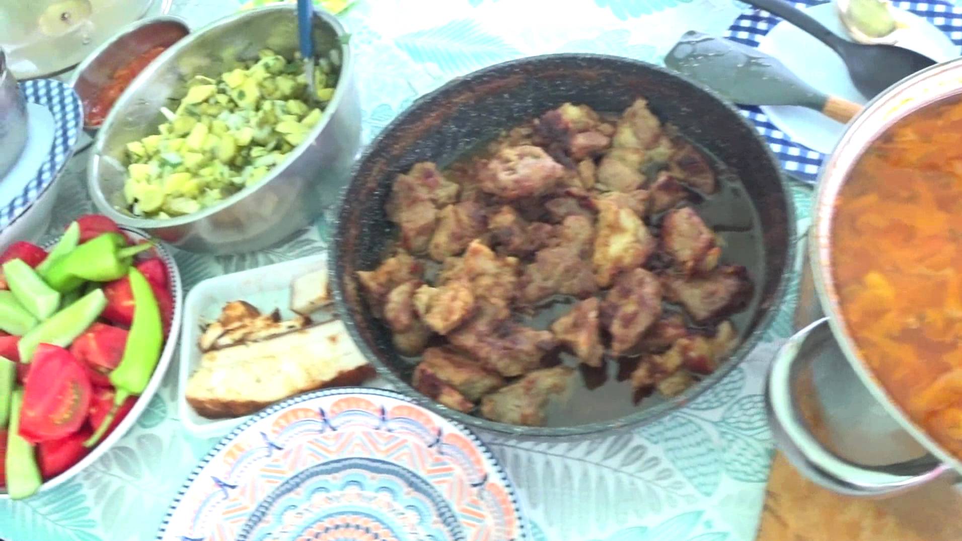 Меню за копейки ❗Как вкусно кормить семью❓Готовим щи, мя со, салат без заморочек ❗ смотреть онлайн