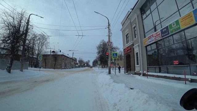 Пацаны не завелись,а Ниссан атлас завелся в минус 25. Грузоперевозки в Костроме.Мой путь. смотреть онлайн