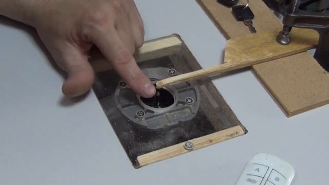 Фрезерные хитрости - копировальное фрезерование пазов смотреть онлайн