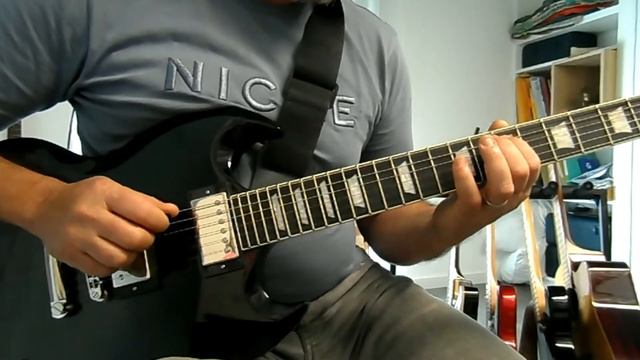 Placebo "Passive Aggressive" guitar cover смотреть онлайн