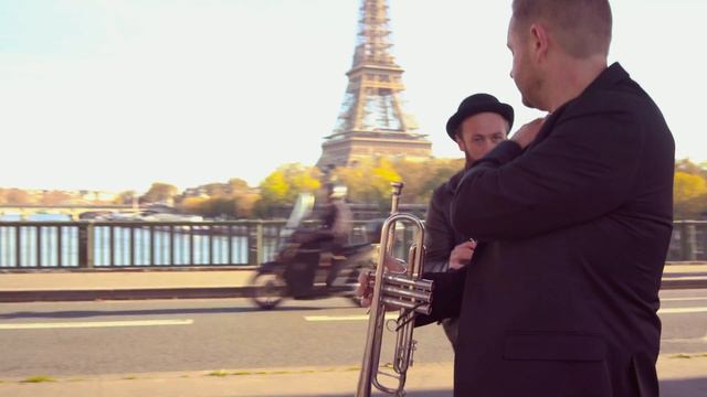 CLAP-Fanfare l Havana - CLIP OFFICIEL смотреть онлайн