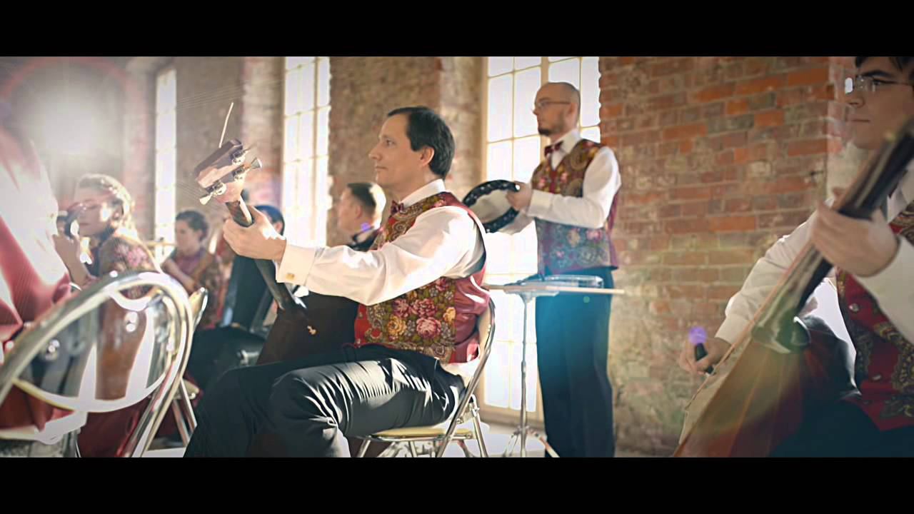 Russian Style Folkestra - Russian Mashup смотреть онлайн