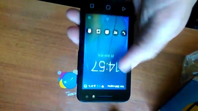Смартфон Alcatel ONE TOUCH PIXI 4 4034D маленький обзор.