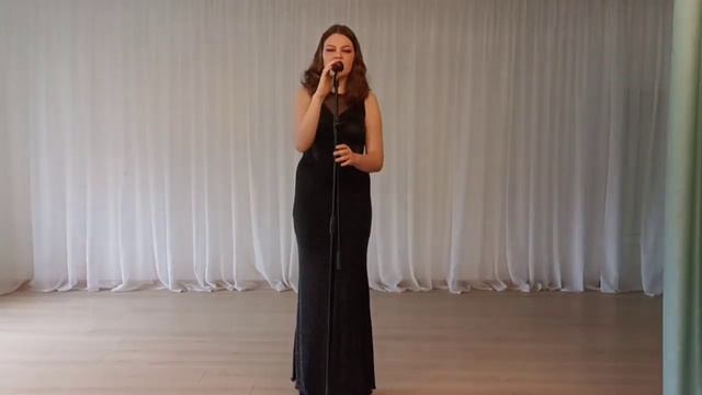 Карпенко Мария, учащаяся 9 «А» класса, «Falling», автор музыки и текста Harry Edward Styles. смотреть онлайн