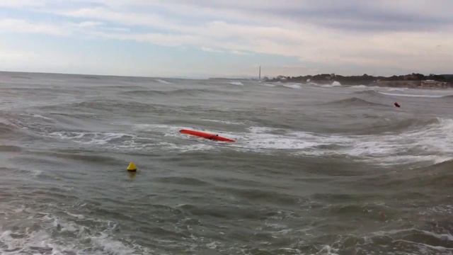 Lucas Contreras, Kayak surf Vilanova i La Geltrú Roc Roi, Looping смотреть онлайн