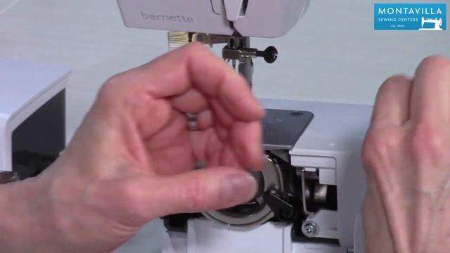 Bernette b33 Tutorial - Threading & Winding a Bobbin смотреть онлайн