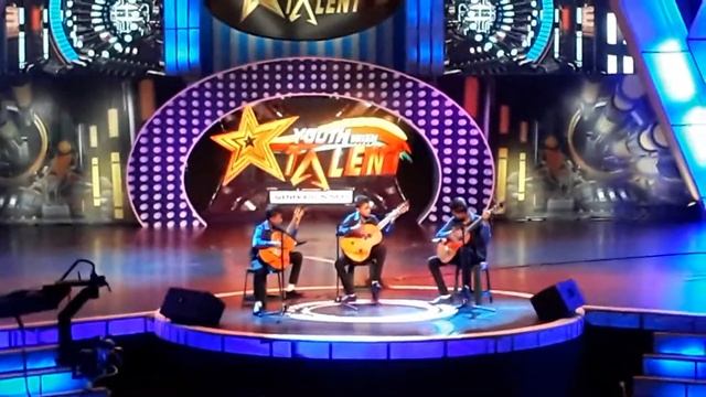 Sanam re | classical guitar | flamenco guitar | guitar | hindi melody | hindi songs смотреть онлайн
