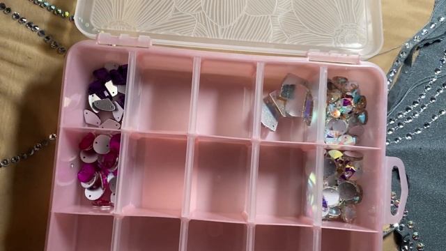 Как я храню свои стразы смотреть онлайн