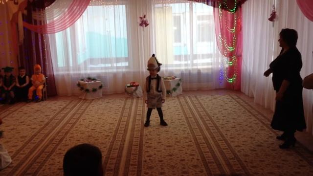 Мирон волчище серый хвостище