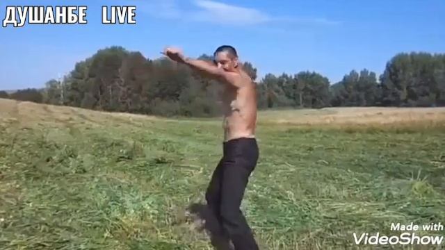 прикол танец LAMBADA смотреть онлайн