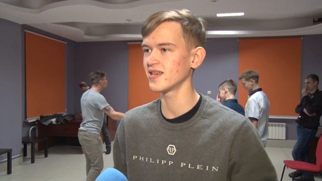 В КДЦ Чулым проходят тренинги по актёрскому мастерству смотреть онлайн