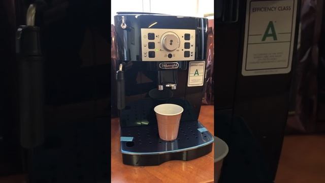 DELONGHI MAGNIFICA S prezentacija lietuvių kalba. смотреть онлайн