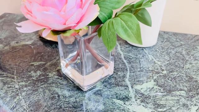 10” Pink Peony Premade in Square Glass Pot w/ Faux Water смотреть онлайн