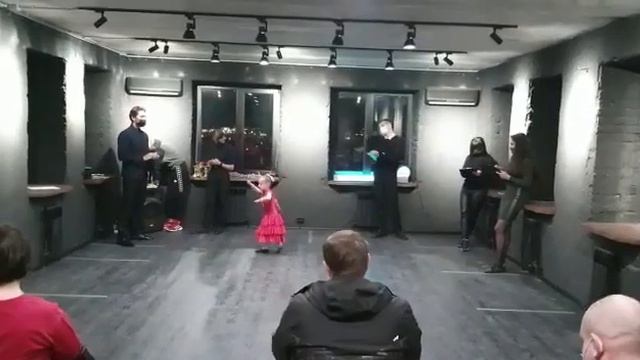 Медленный вальс ,первые шаги. смотреть онлайн