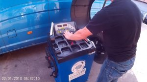 Балансировочный станок TS 450 Техносоюз.mp4